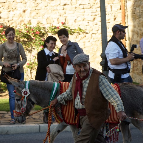 Paquirri with his donkey Paquirra in the Ronda Romántica procession. Photo © snobb.net